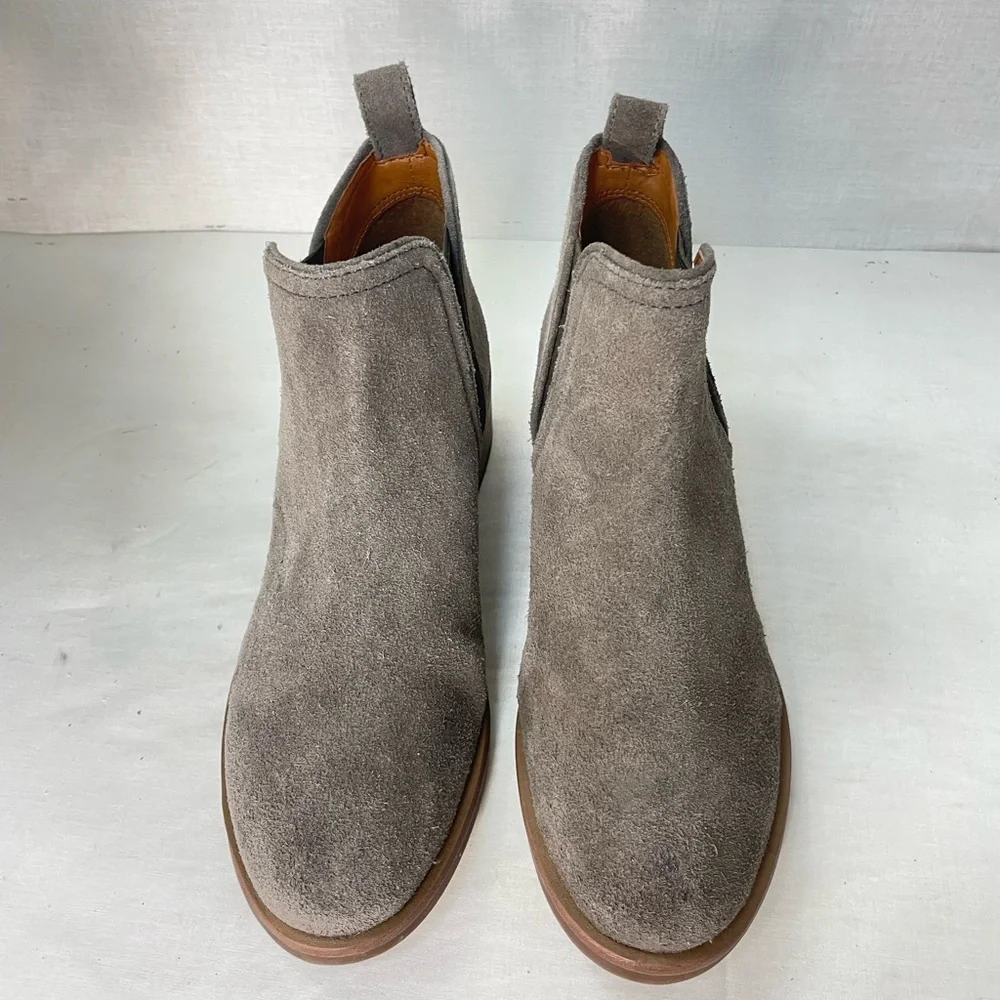 LUCKY BRAND Womens Gray Round Toe Stacked Heel Slip‎ On Leather Booties